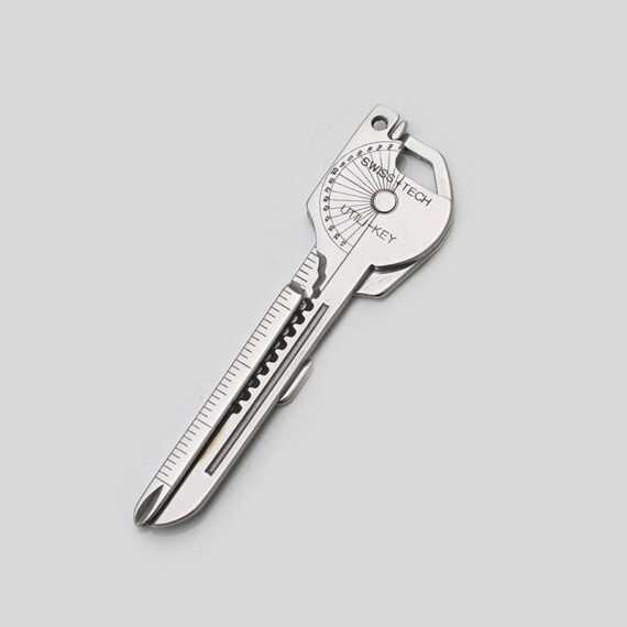 Multifunctional Keychain 8-in-1 Mini Portable Waist Tool 2