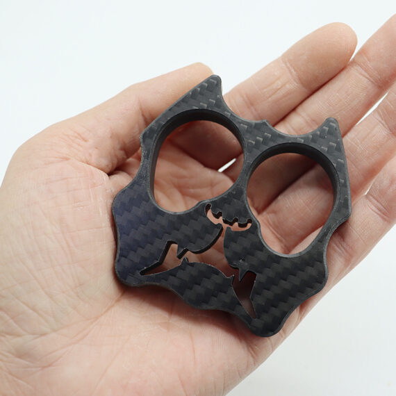 Carbon Fiber Dog-Head Knuckle Glove Vehicle-Carried Portable Weapon