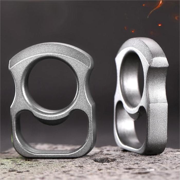 Metal Self-Defense Keychain Finger Ring & Glass Breaker - BKM