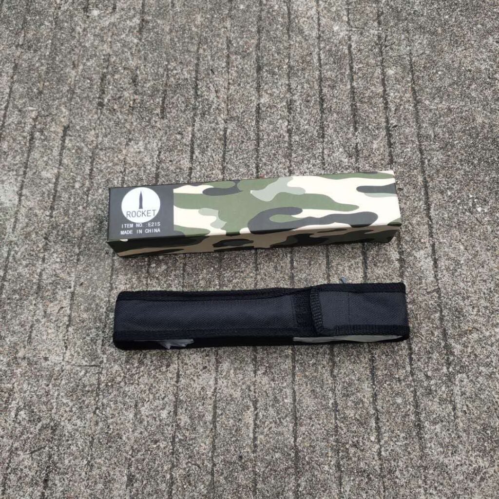 Rubber Triple-Section Expandable Baton for Self-Defense 1