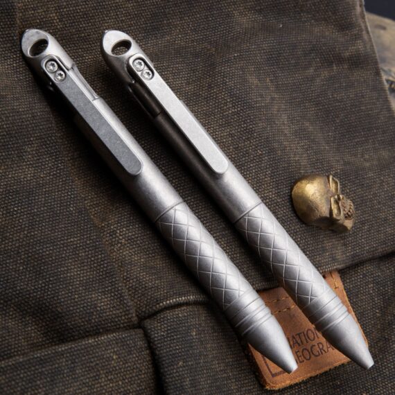 Titanium Alloy Bidirectional Bolt-Action Tactical Pen