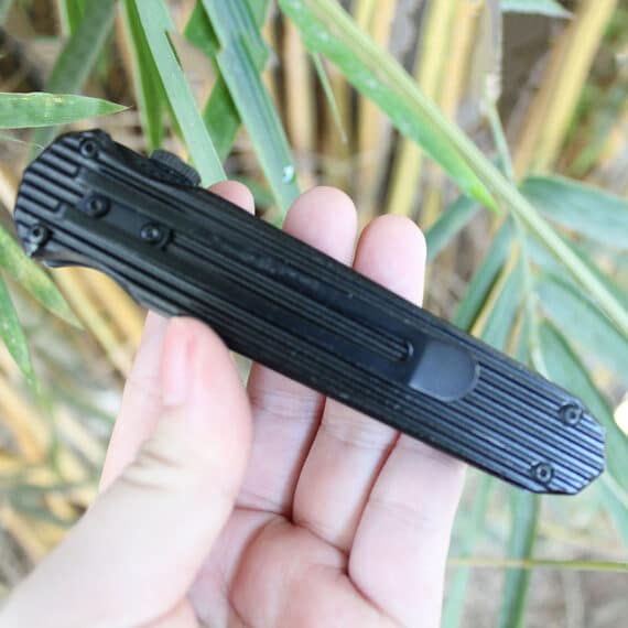 Lightweight Outdoor Aluminum Handle Black Oxide Tactical Folding Knife (2)